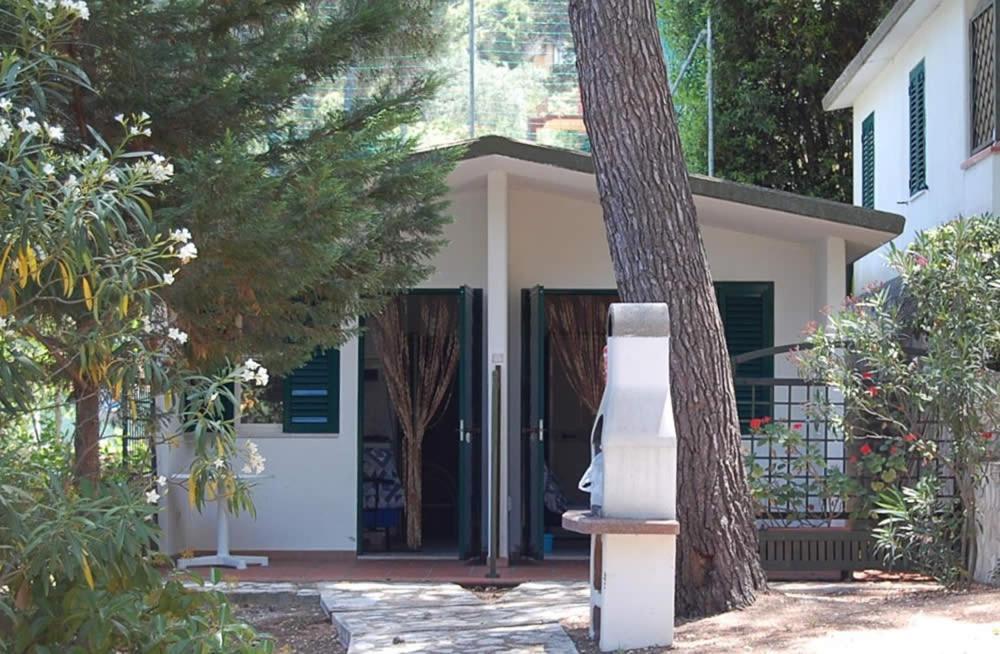 Camping Villaggio Internazionale San Menaio Extérieur photo