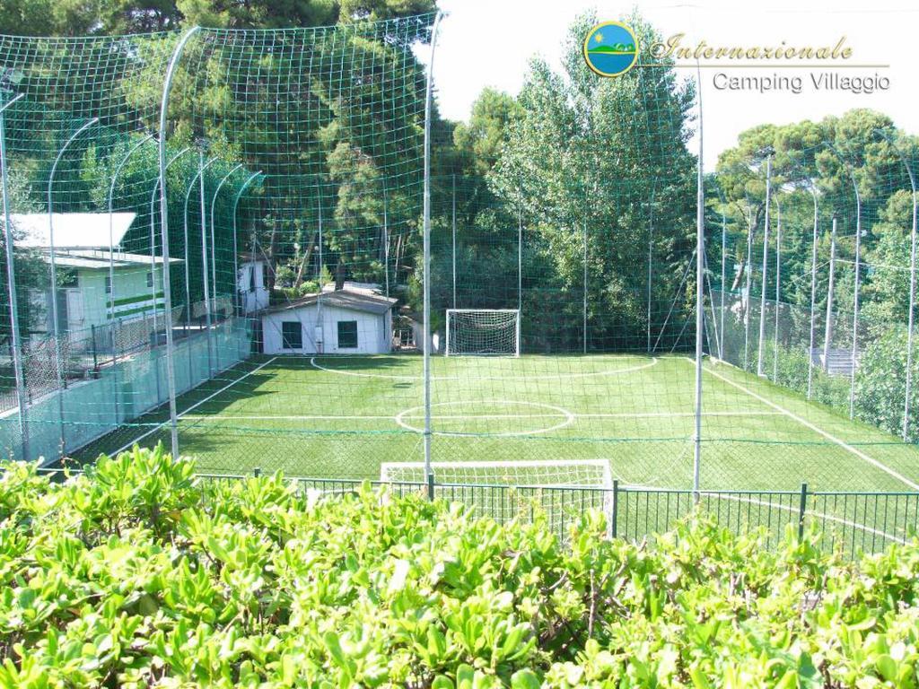 Camping Villaggio Internazionale San Menaio Extérieur photo
